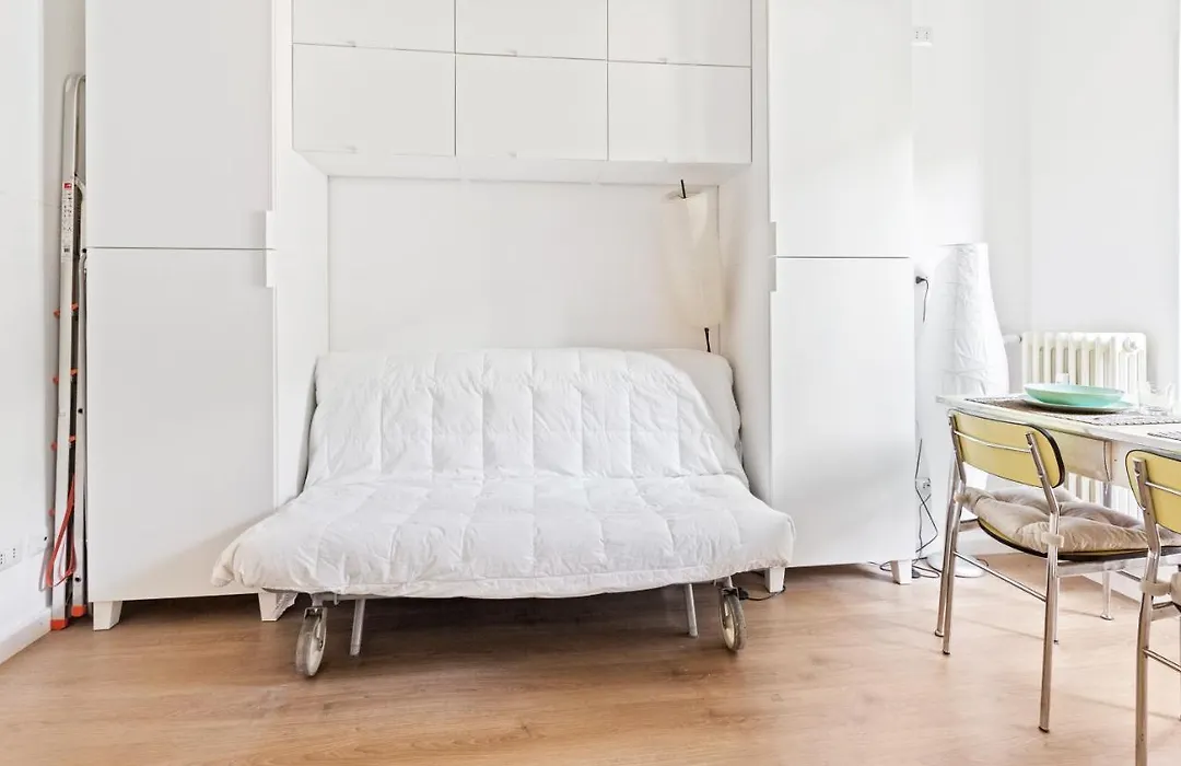 Milano Famagosta Cosy Studio-1